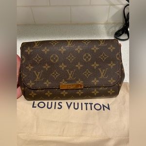 Authentic Louis Vuitton Favorite MM Monogram